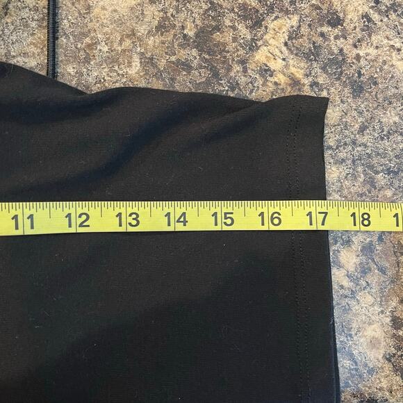 AC/DC Long Sleeve Graphic Tee Medium - Picture 5 of 5